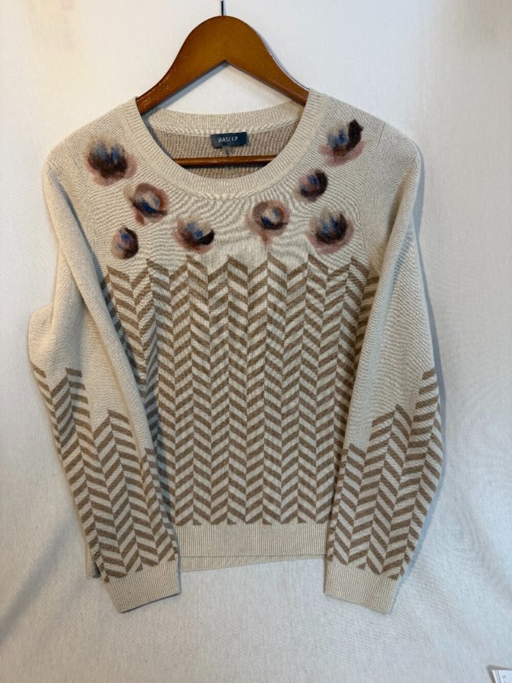 BASLER Size 8 Virgin Wool Chevron Sweater Multi-Color Textured Puff Details Knit